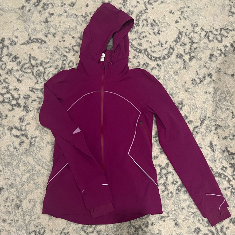 Lululemon wind breaker